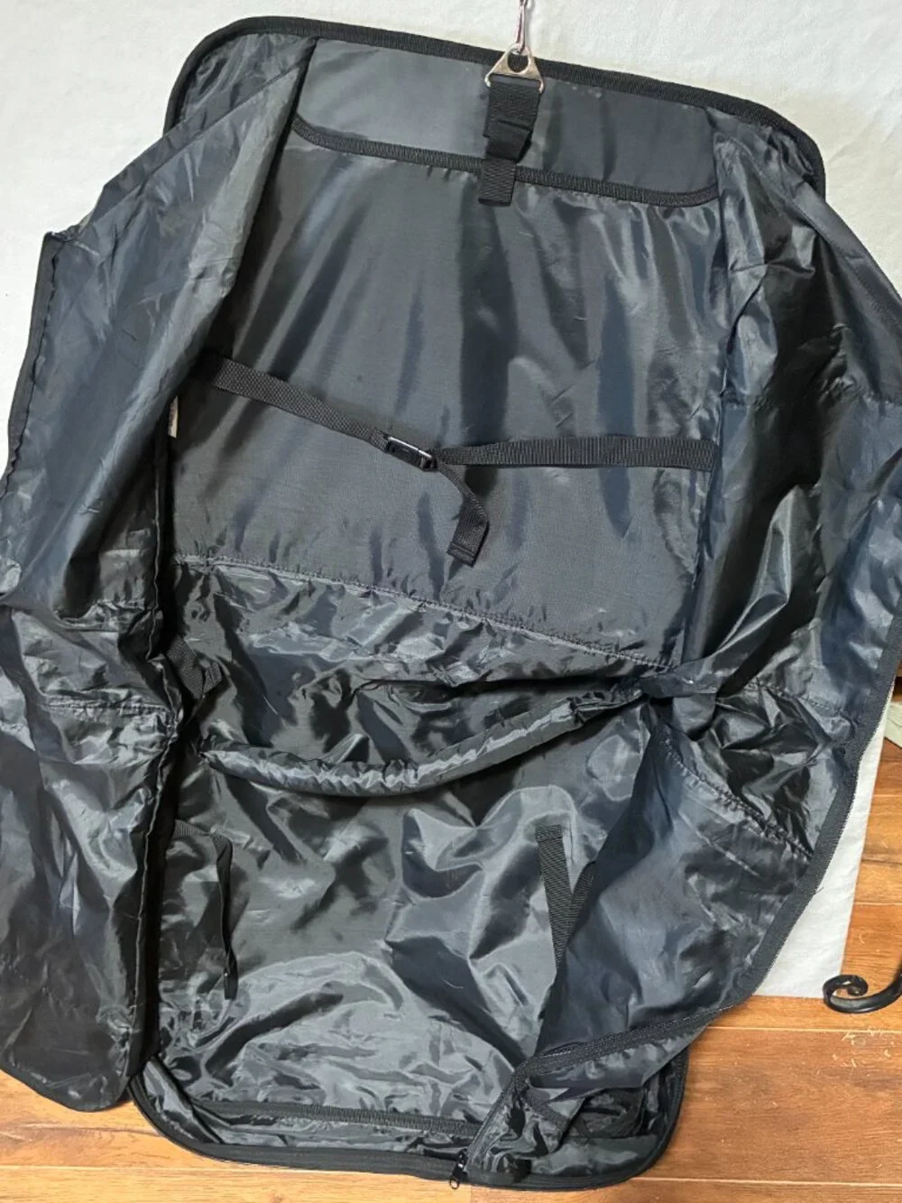 ZEGUR Suit Carry On Garment Bag for Travel & Business Trips NO Shoulder Strap.